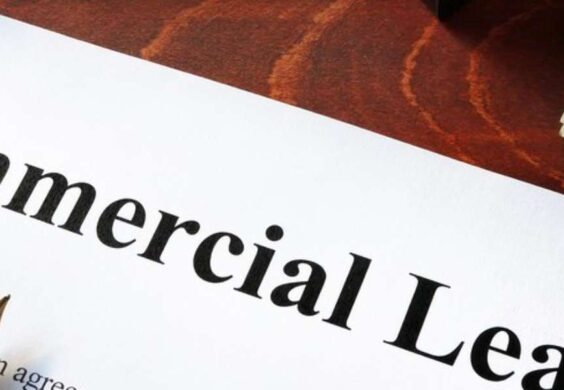 commercial lease document and money