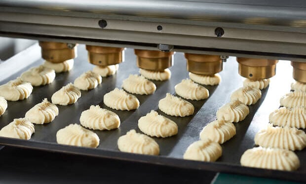 cookie manufacturing tool dispensing cookie product