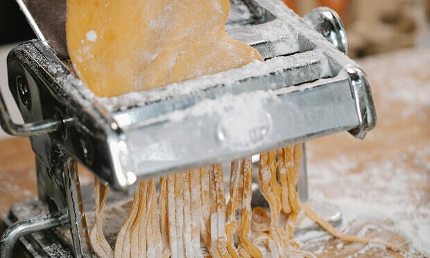 pasta tool shredding noodles